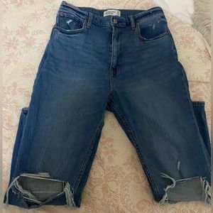 Women’s Abercrombie & Fitch jeans